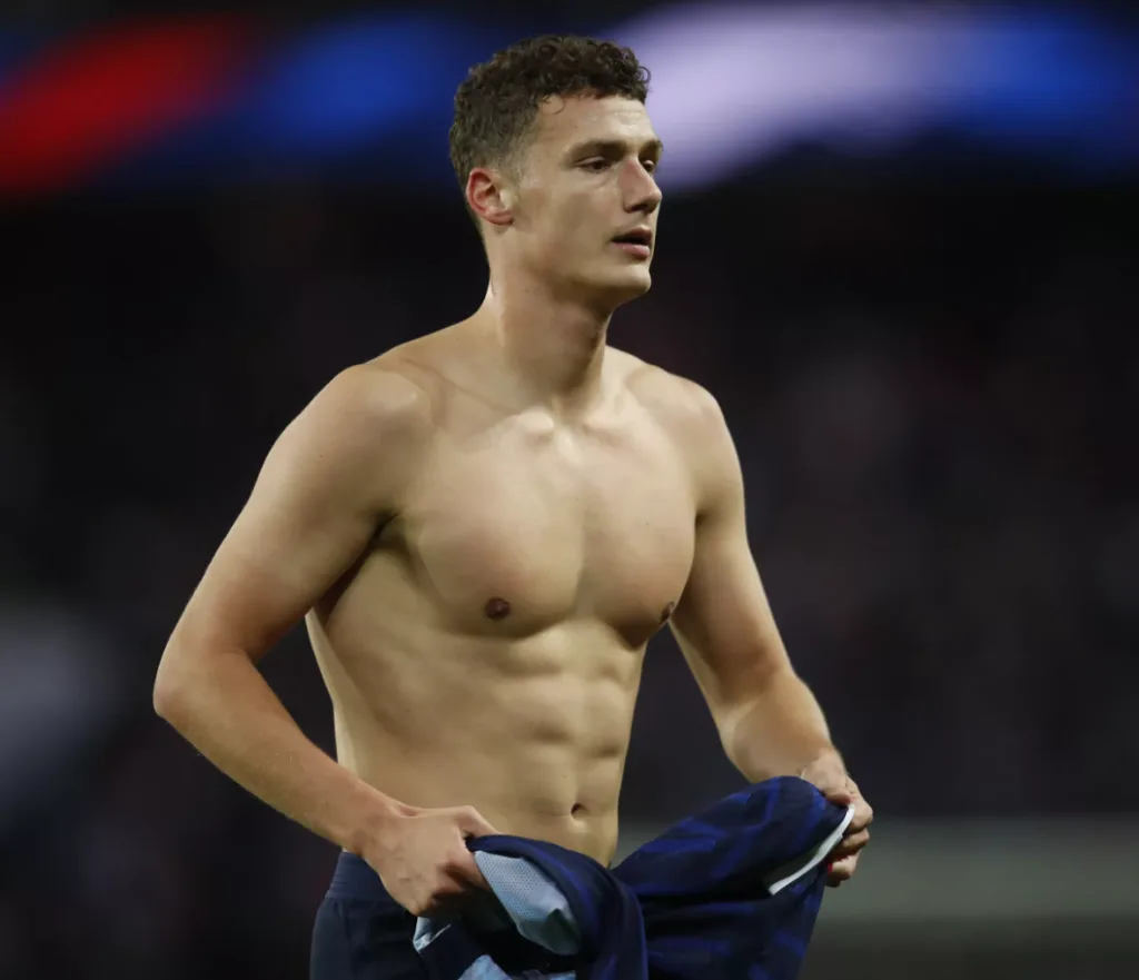 benjamin pavard muscle