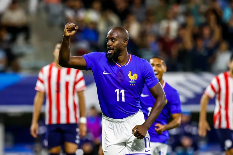 jean philippe mateta salaire